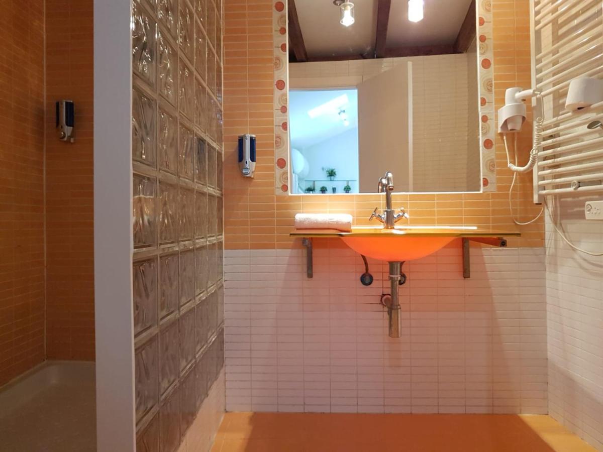 Estudios Cascorro Rastro Madrid Exteriör bild