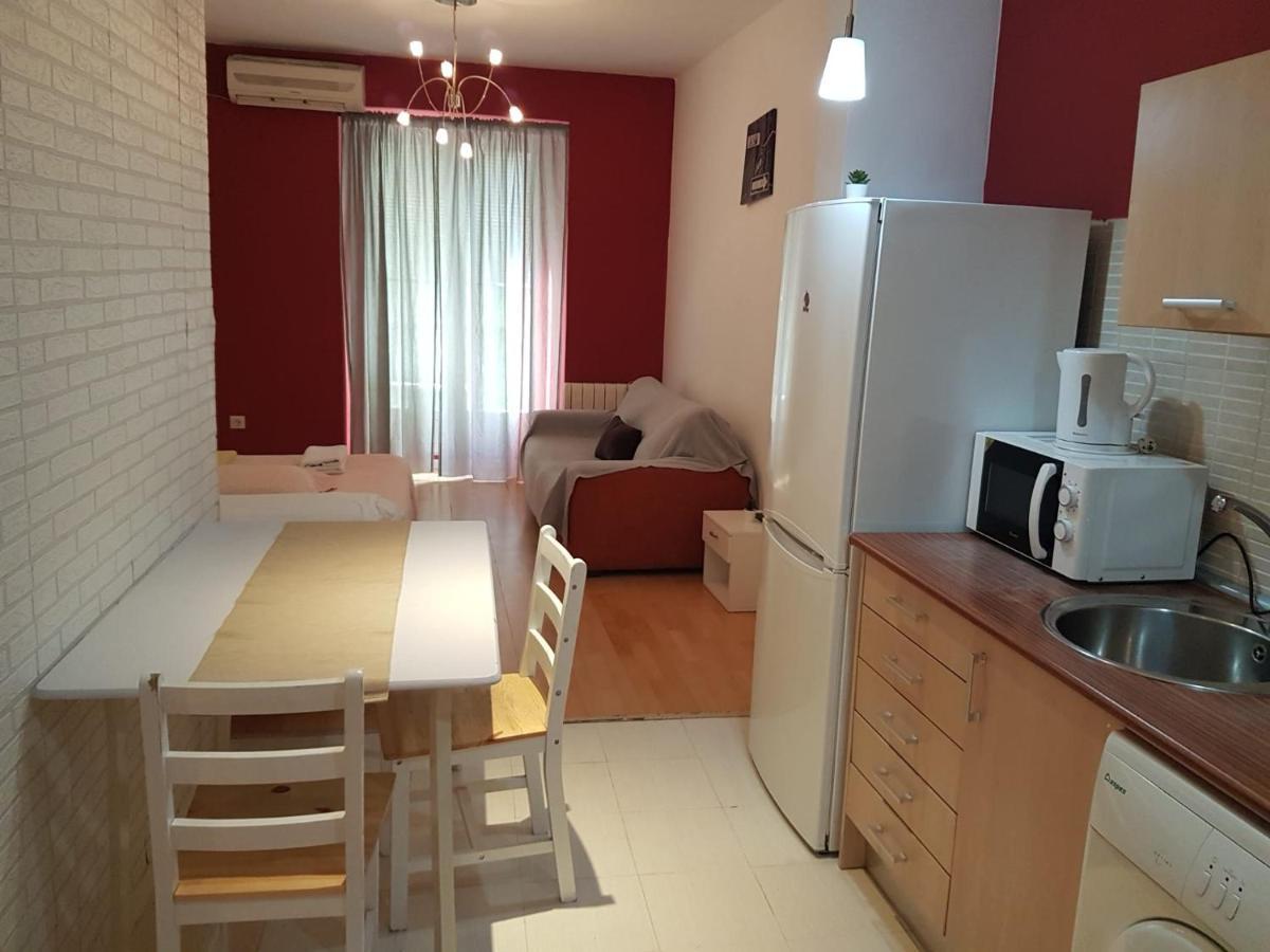 Estudios Cascorro Rastro Madrid Exteriör bild