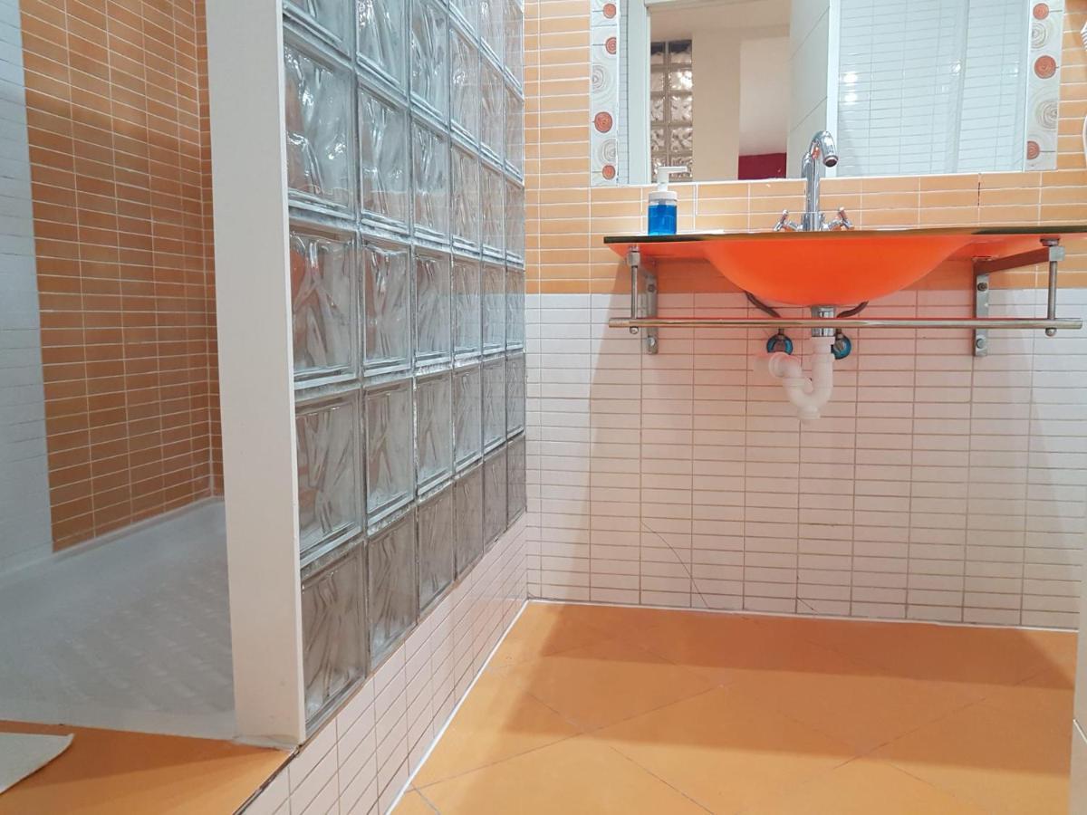 Estudios Cascorro Rastro Madrid Exteriör bild