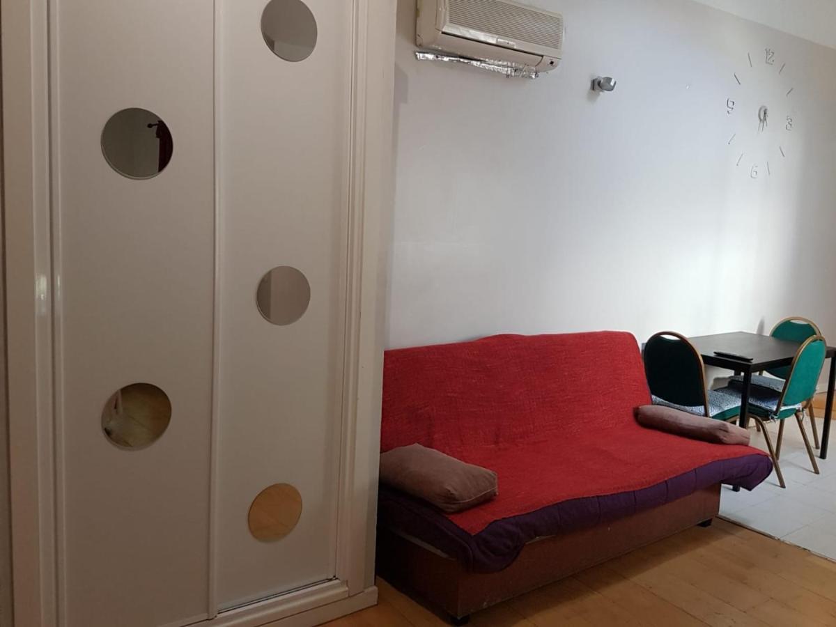 Estudios Cascorro Rastro Madrid Exteriör bild