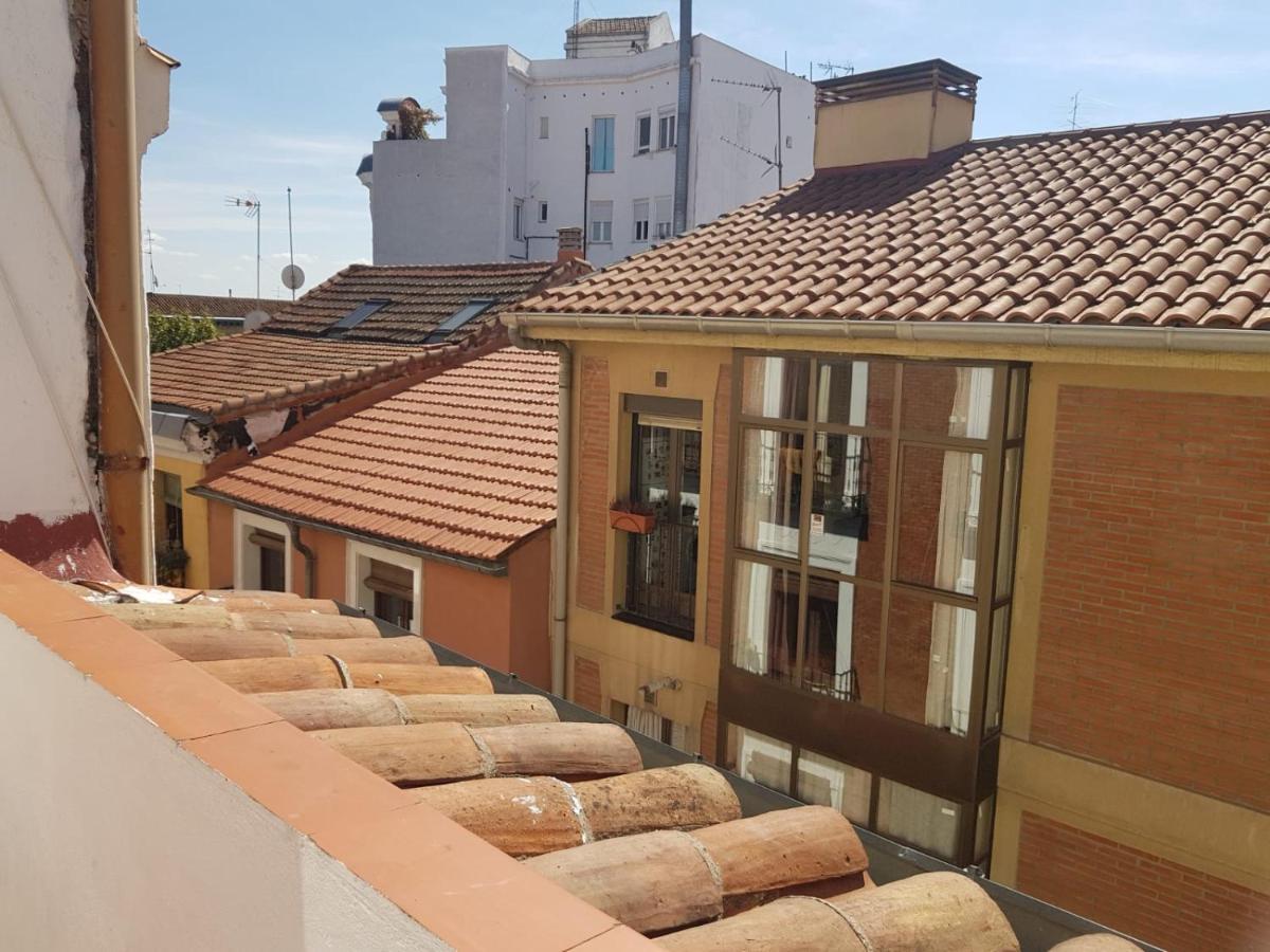 Estudios Cascorro Rastro Madrid Exteriör bild